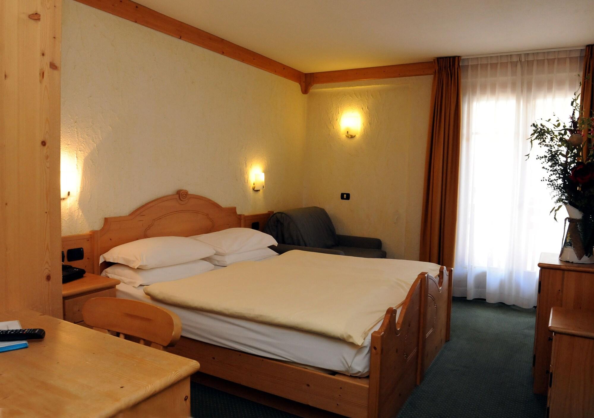 Hotel Helvetia Livigno Dış mekan fotoğraf