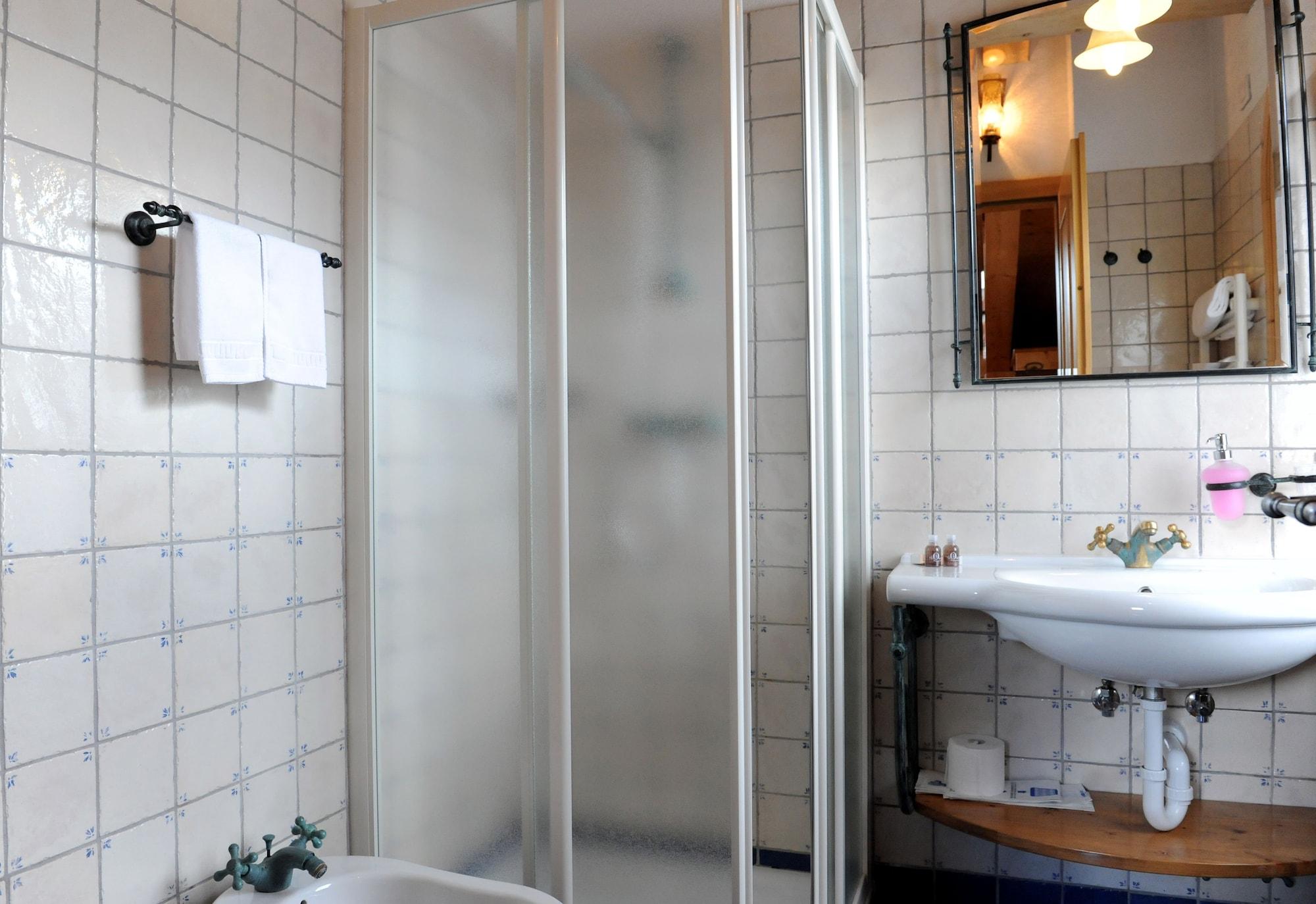 Hotel Helvetia Livigno Dış mekan fotoğraf