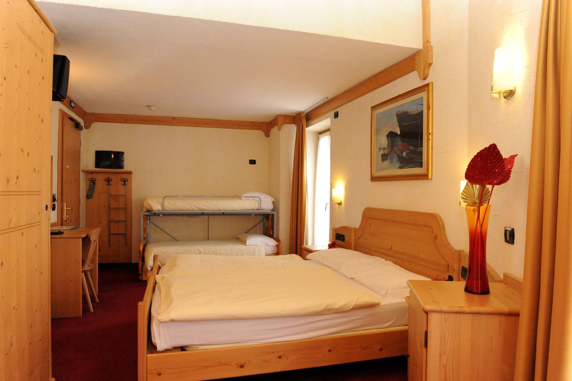Hotel Helvetia Livigno Dış mekan fotoğraf