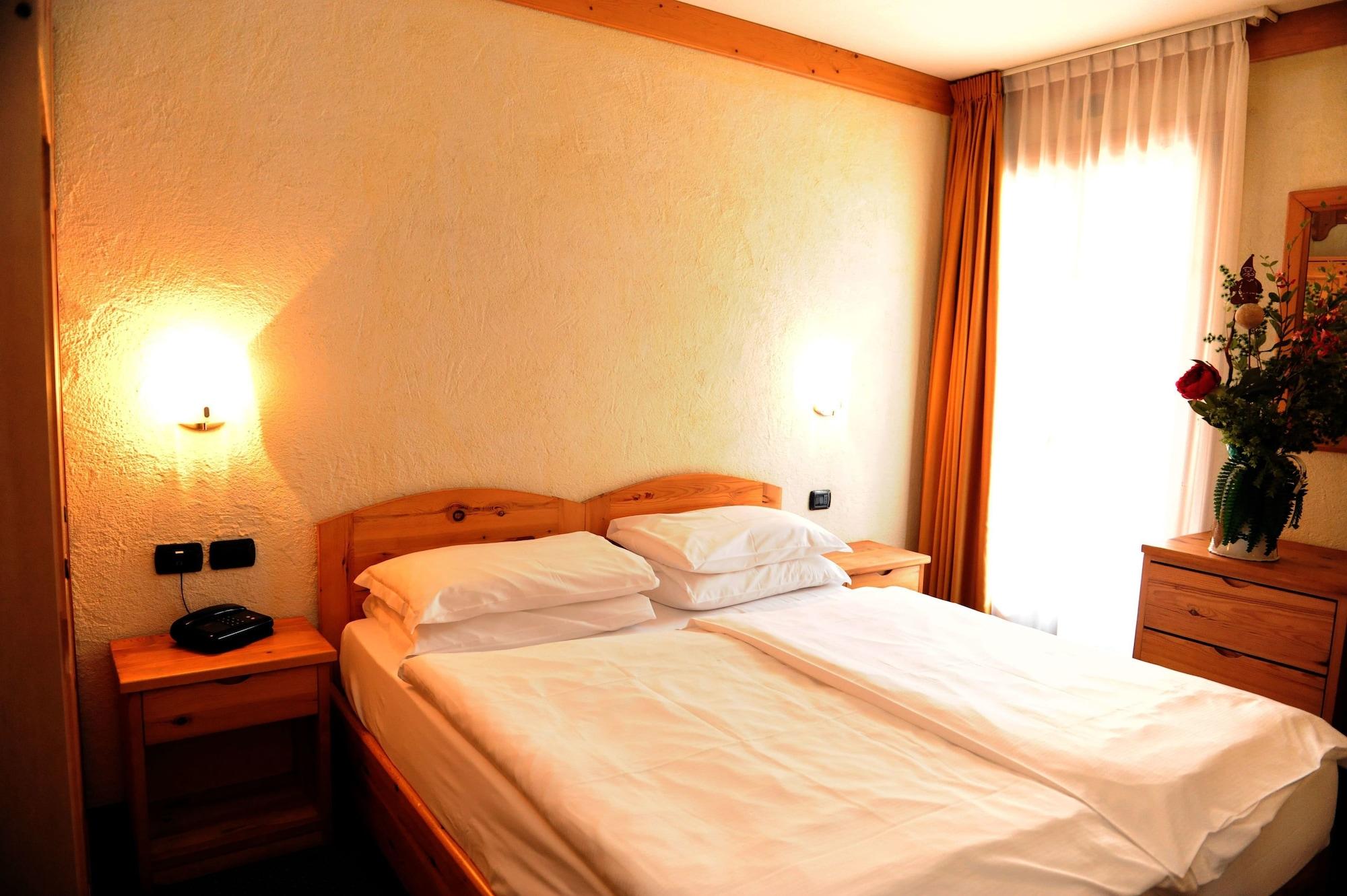 Hotel Helvetia Livigno Dış mekan fotoğraf