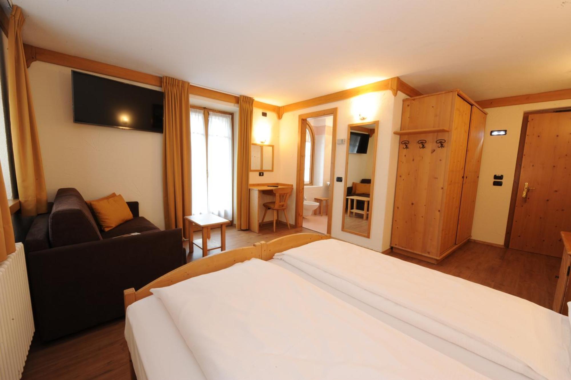 Hotel Helvetia Livigno Dış mekan fotoğraf