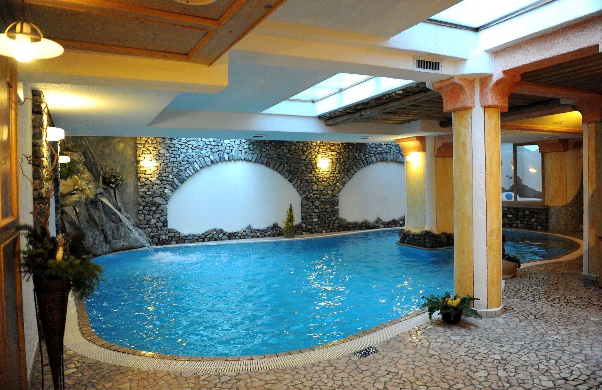 Hotel Helvetia Livigno Dış mekan fotoğraf